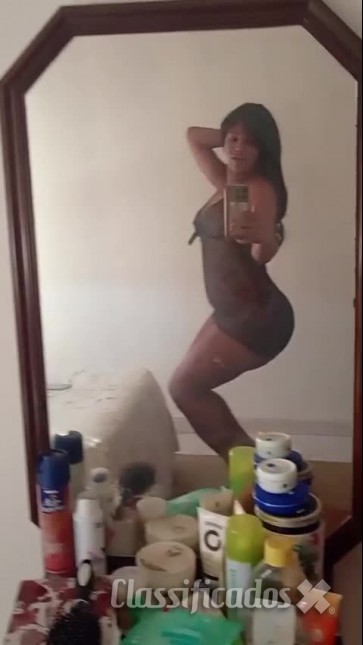 Carol Fernandes Doce como mel