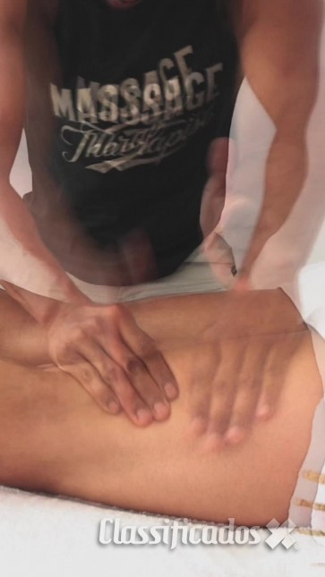 RELAXING & NATURISTIC MASSAGE